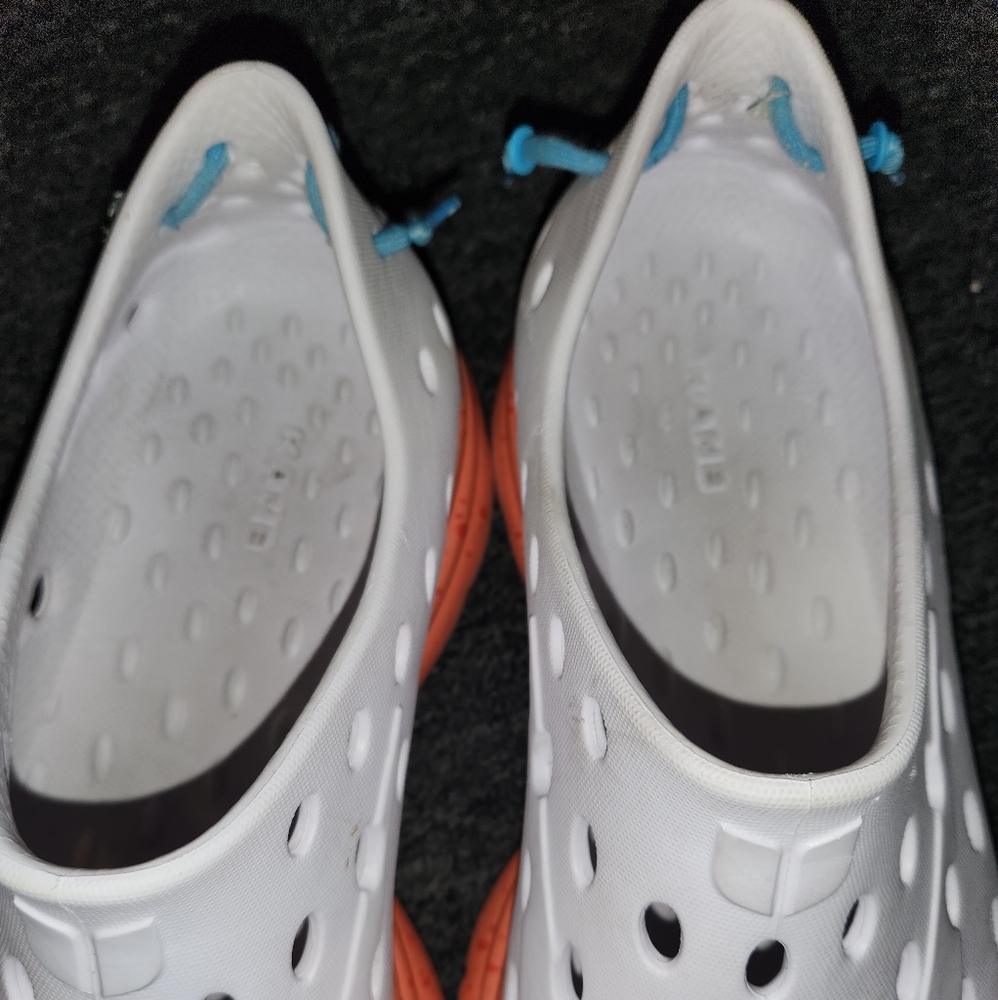 White and Orange Water Shoes - Picture 7 of 12